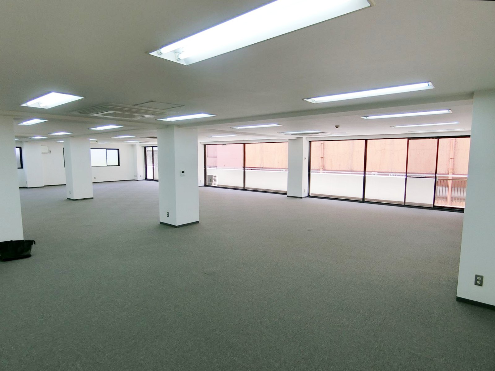 貸室別角度からの様子