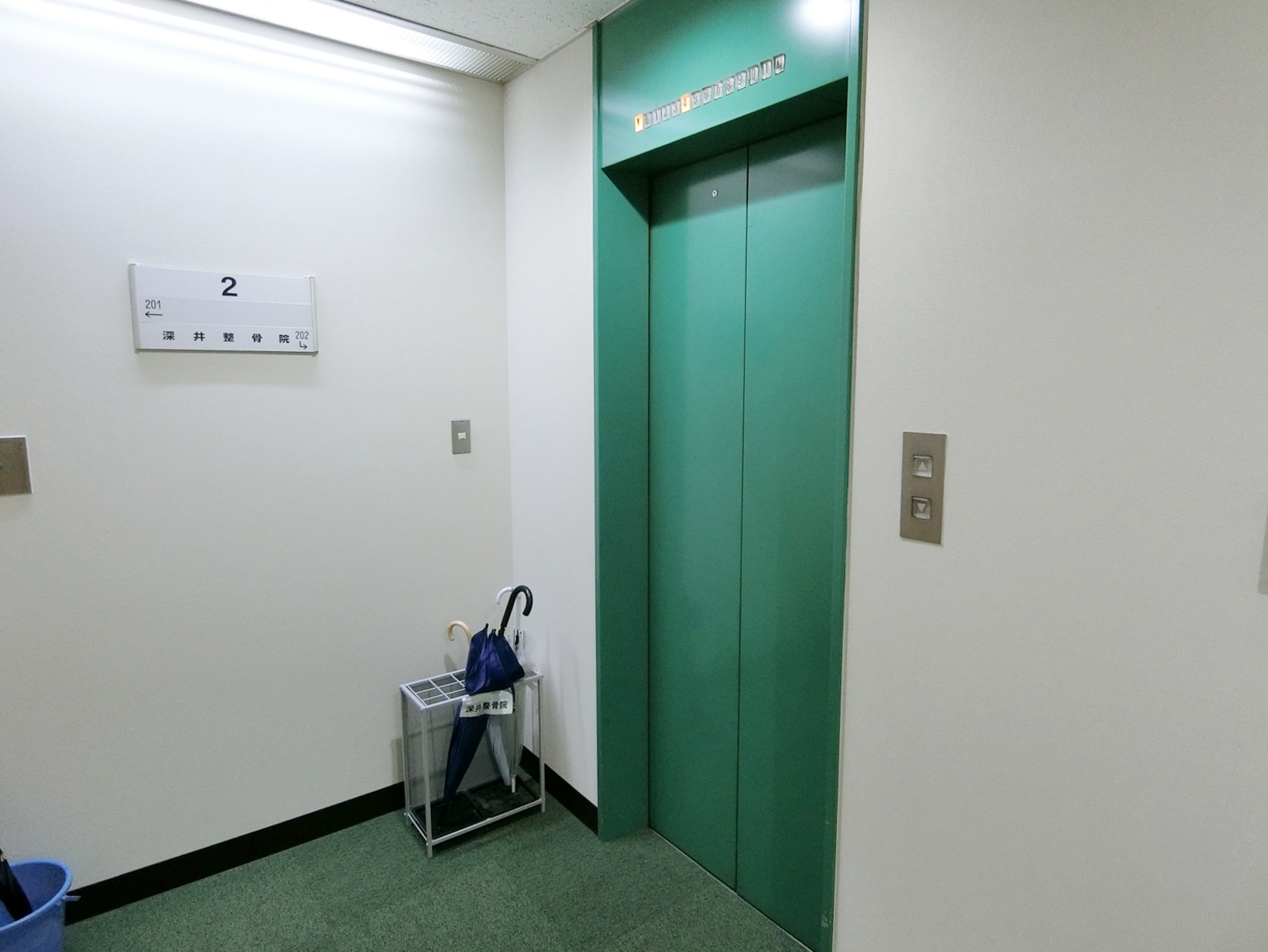 エレベーター