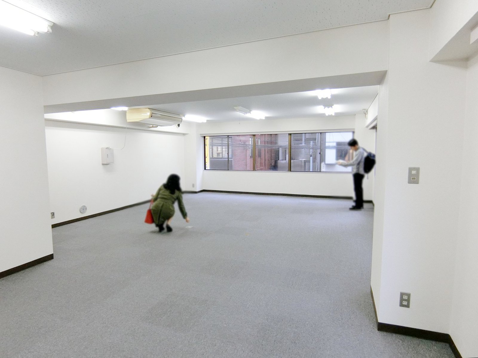 オフィス室内参考画像