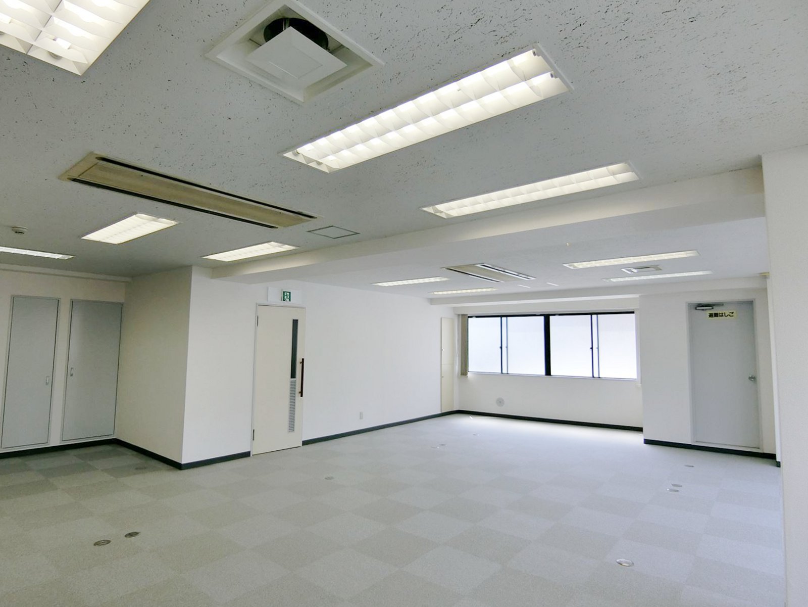 オフィス室内参考画像(※6階)