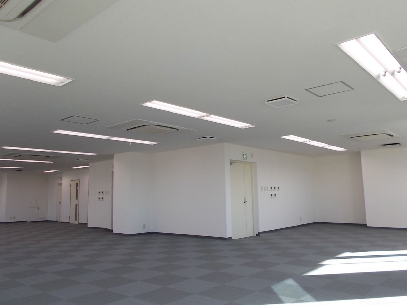 貸室別角度からの様子