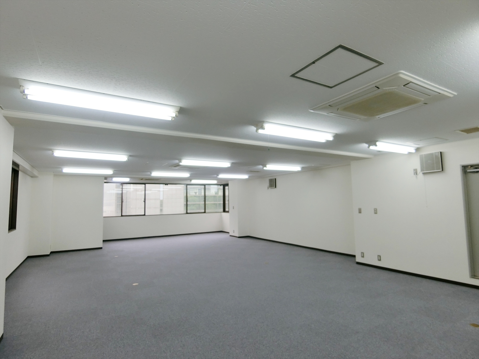 貸室別角度からの様子