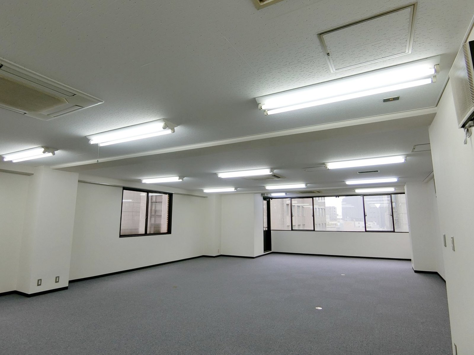 オフィス室内参考画像(※6階)