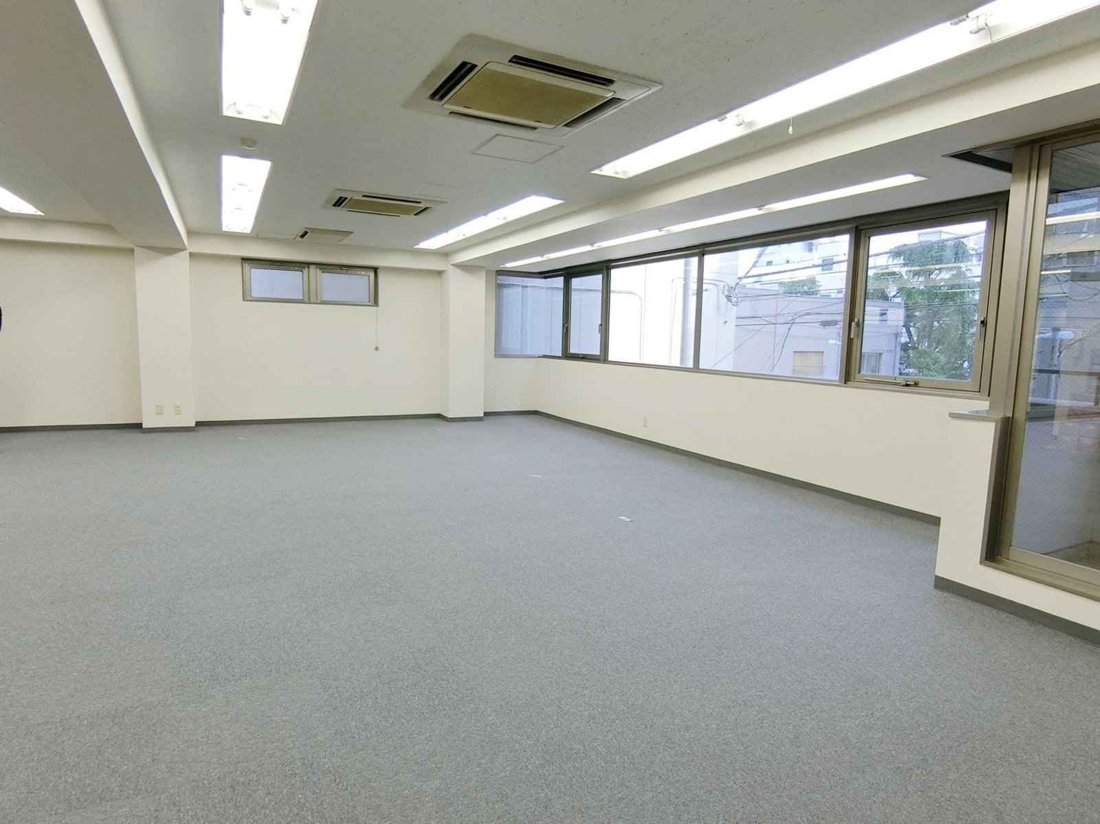 オフィス室内参考画像(※2階)