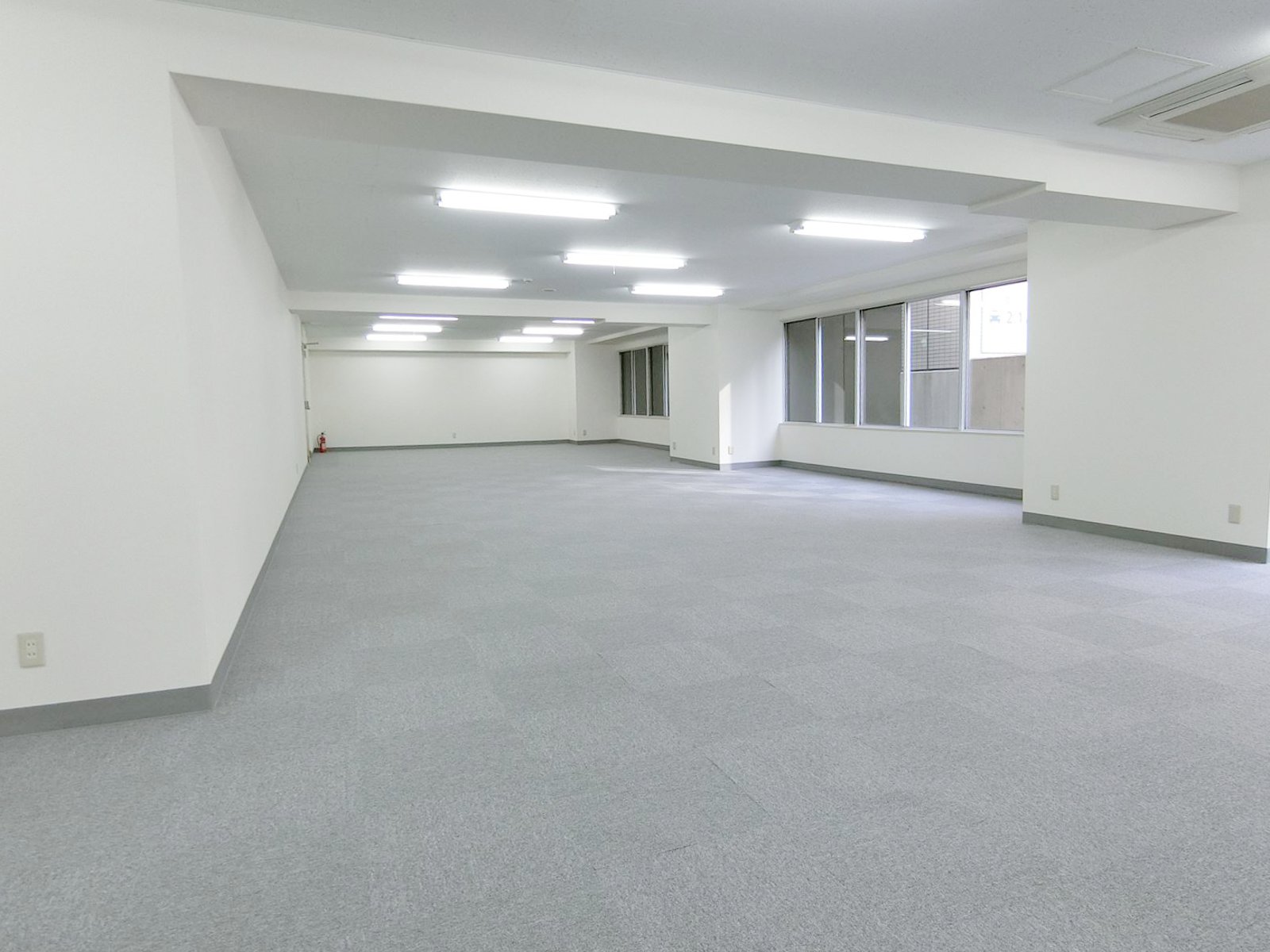 貸室別角度からの様子