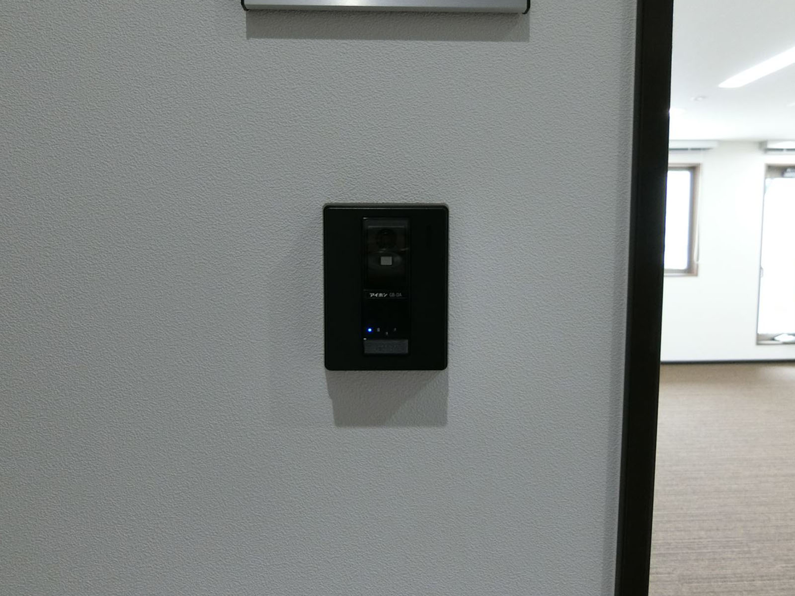 インターホン