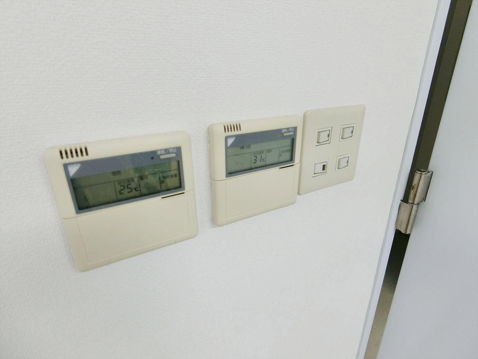 スイッチ類
