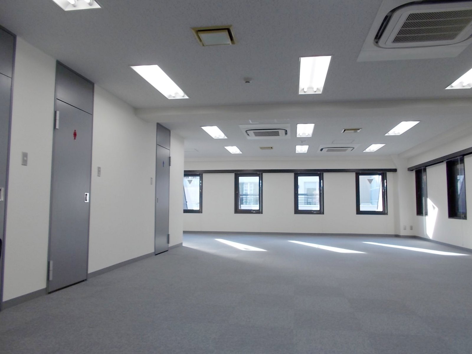 室内の様子