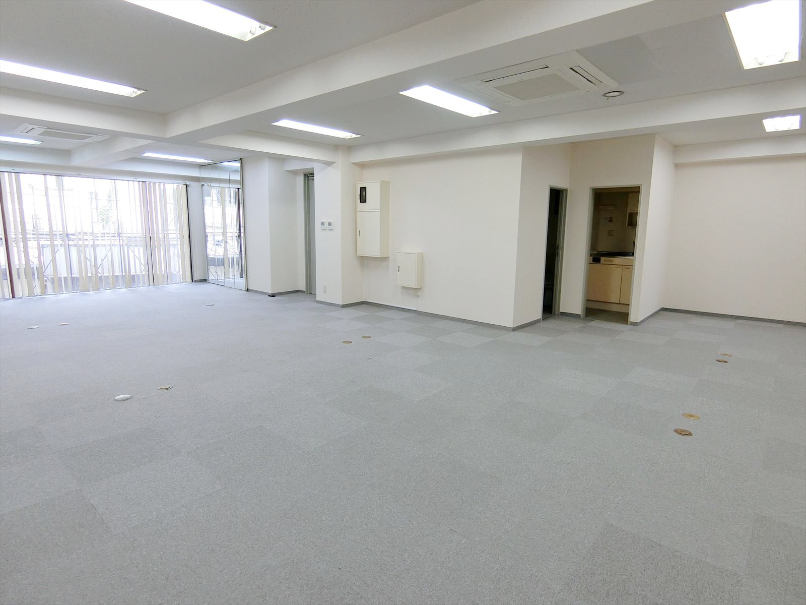 オフィス室内参考画像(※2階)