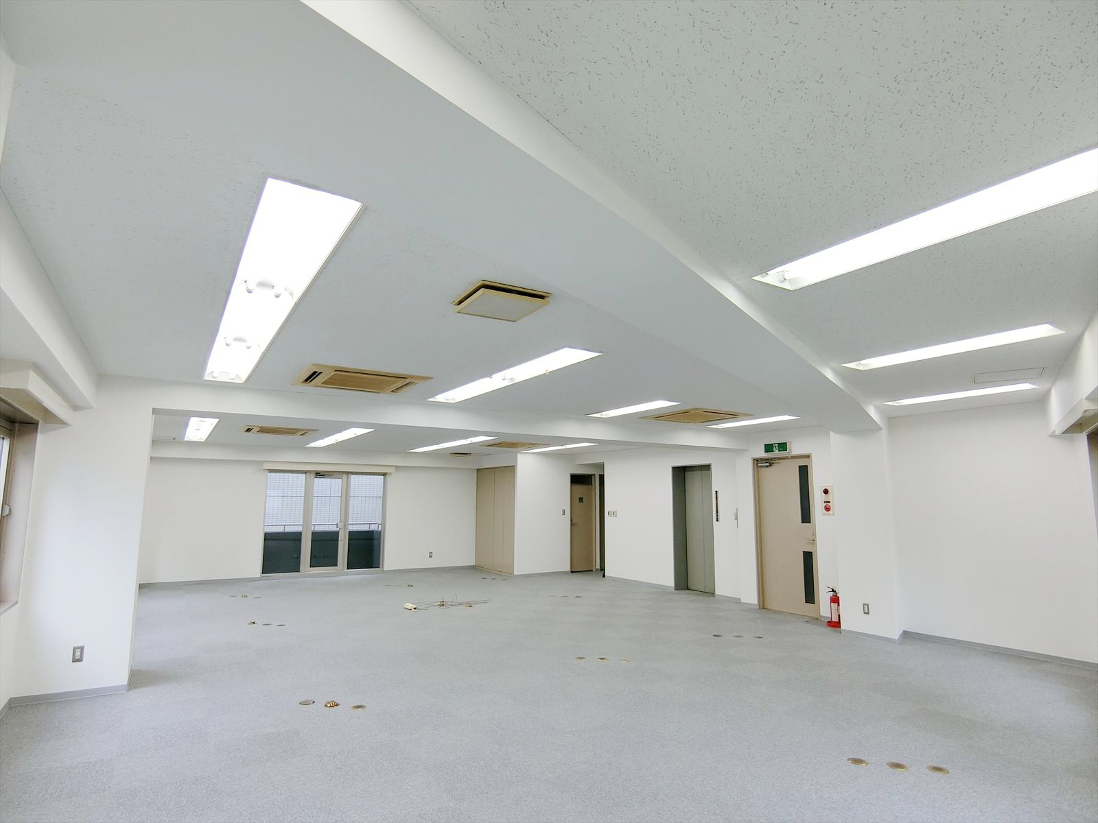 貸室別角度からの様子
