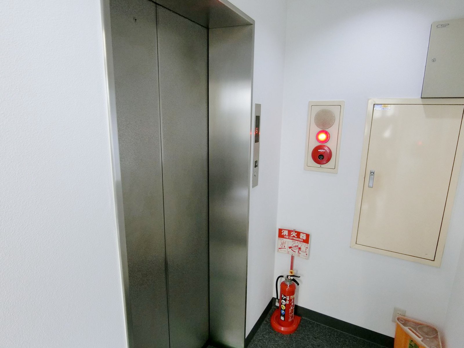 エレベーター