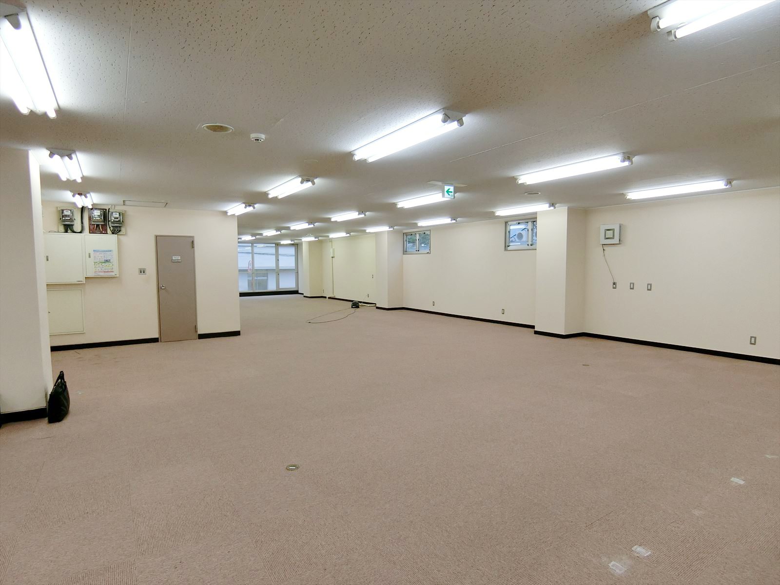 オフィス室内参考画像(※2階)
