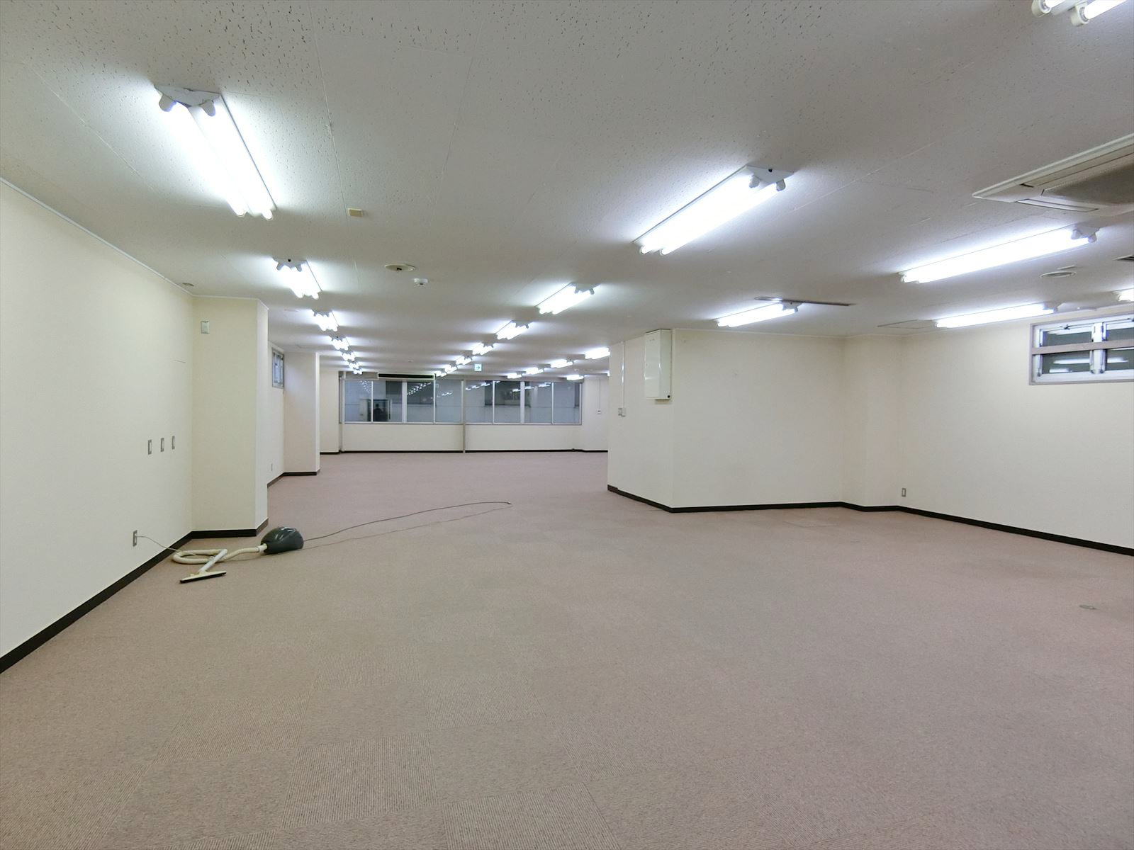室内の様子