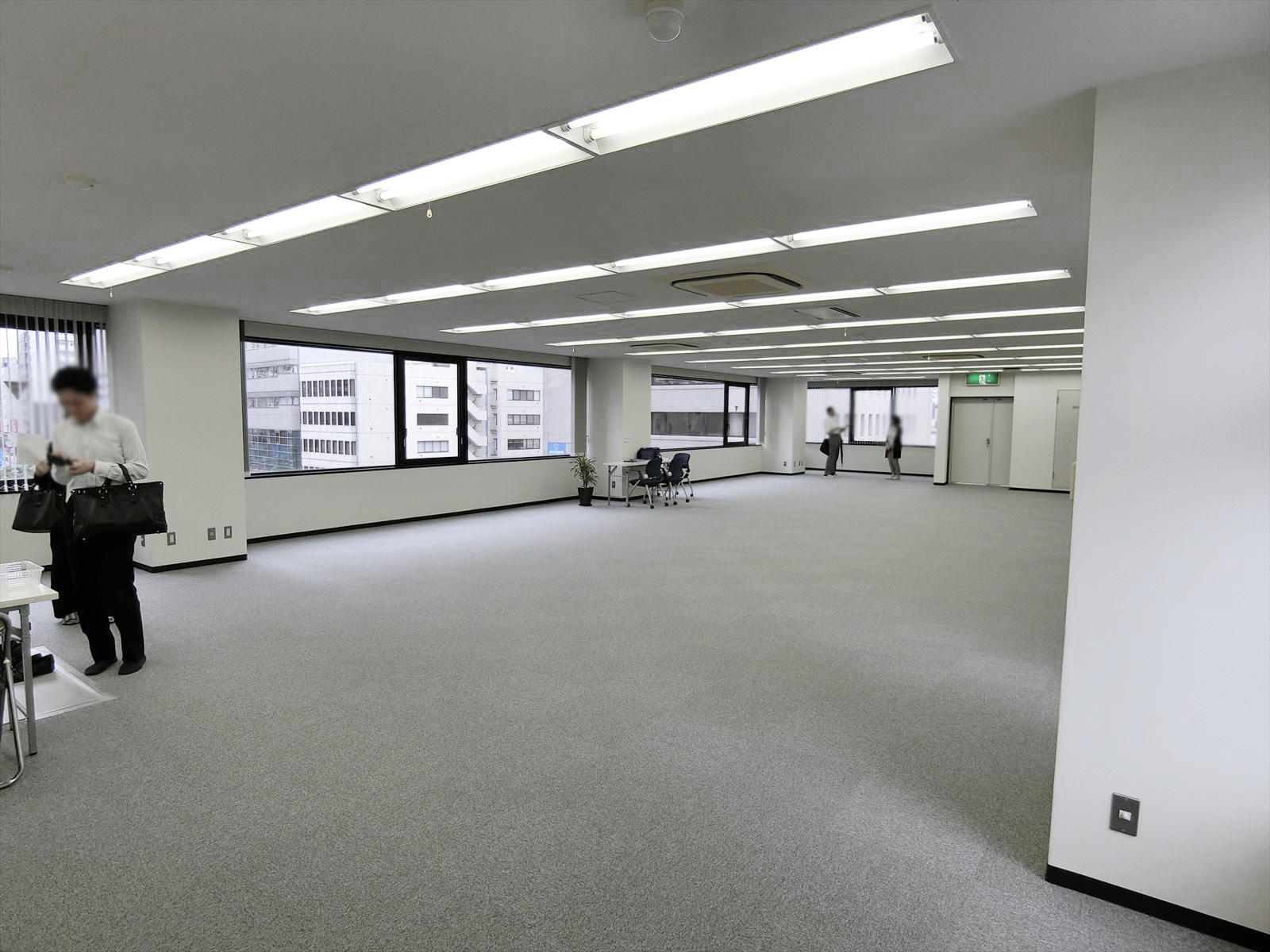 オフィス室内参考画像（4階）