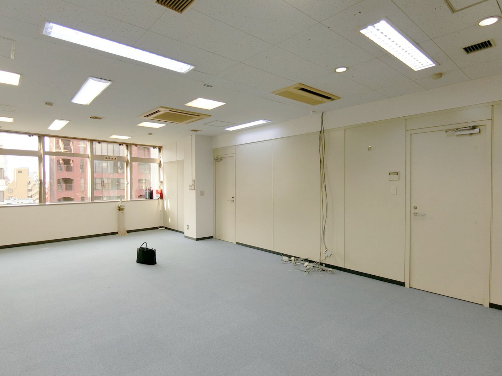 貸室角の様子