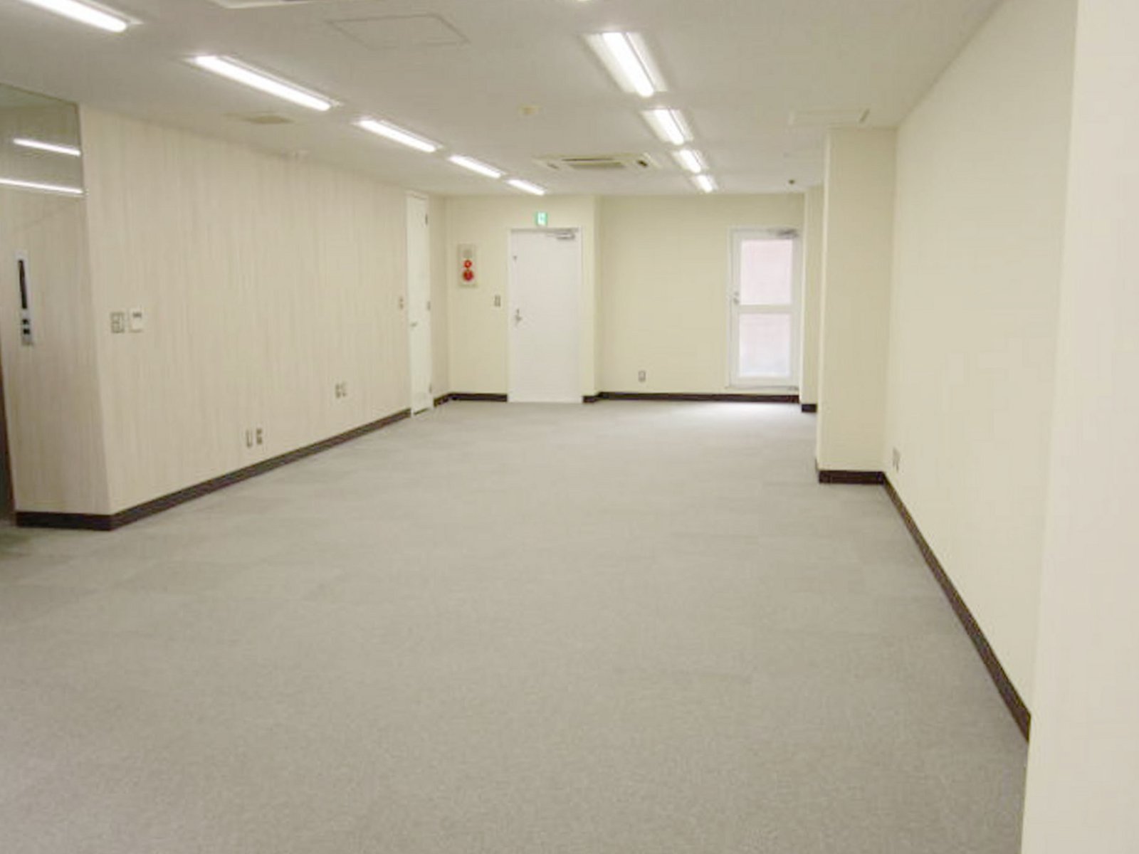 貸室別角度からの様子