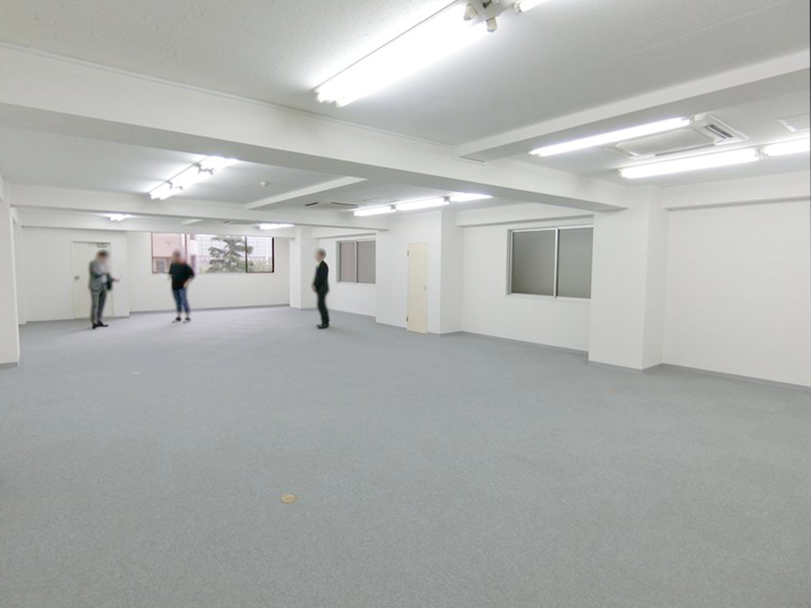 オフィス室内参考画像