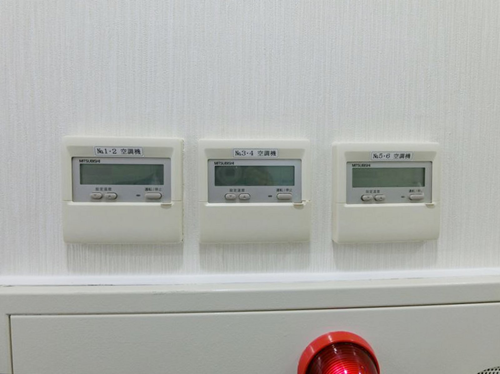 スイッチ類