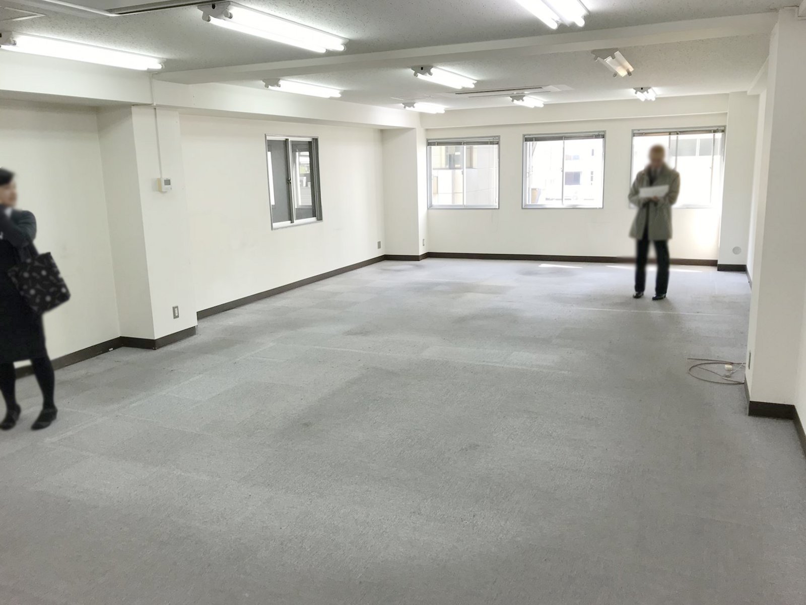オフィス室内参考画像
