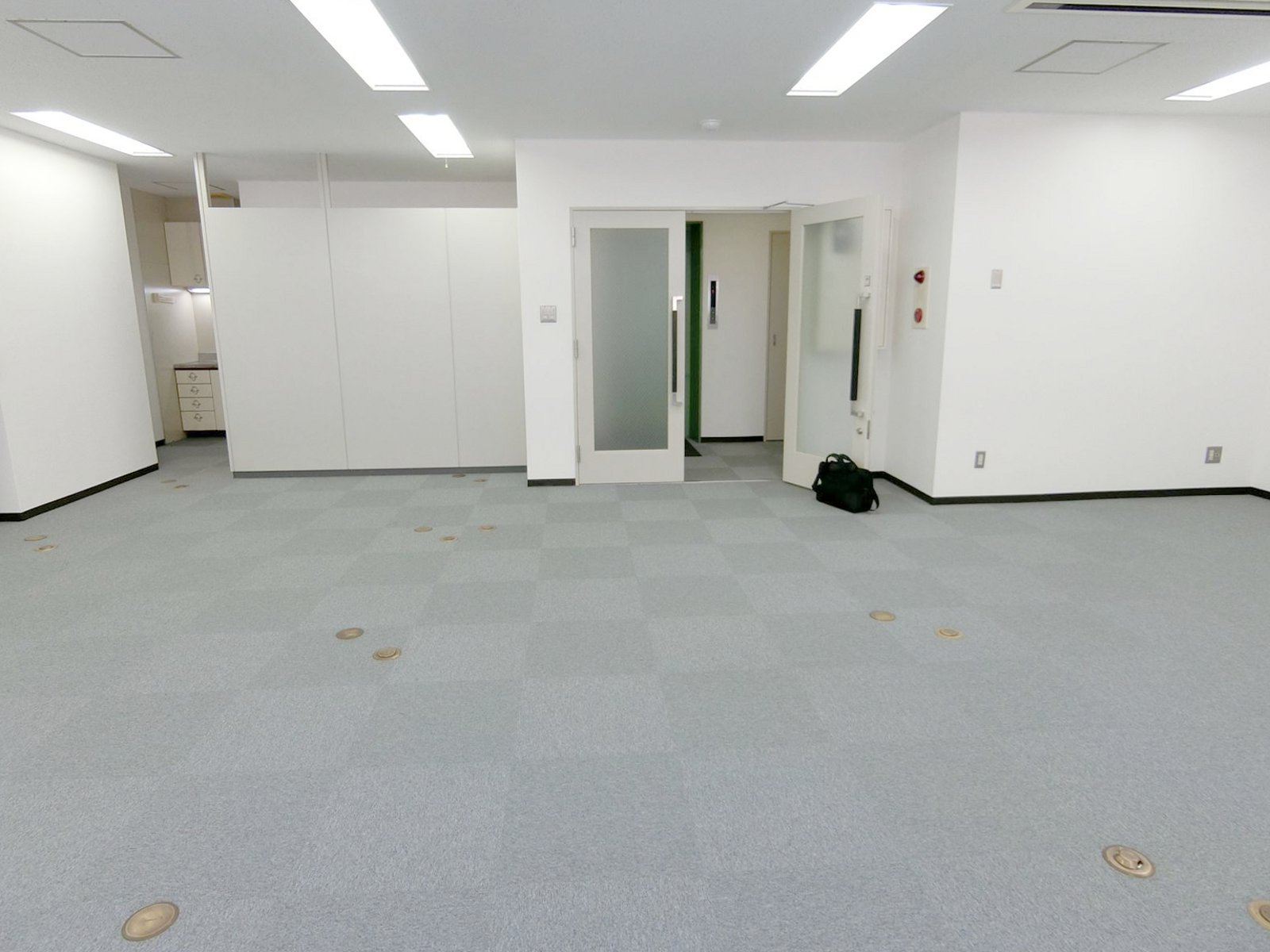 オフィス室内参考画像(※4階)