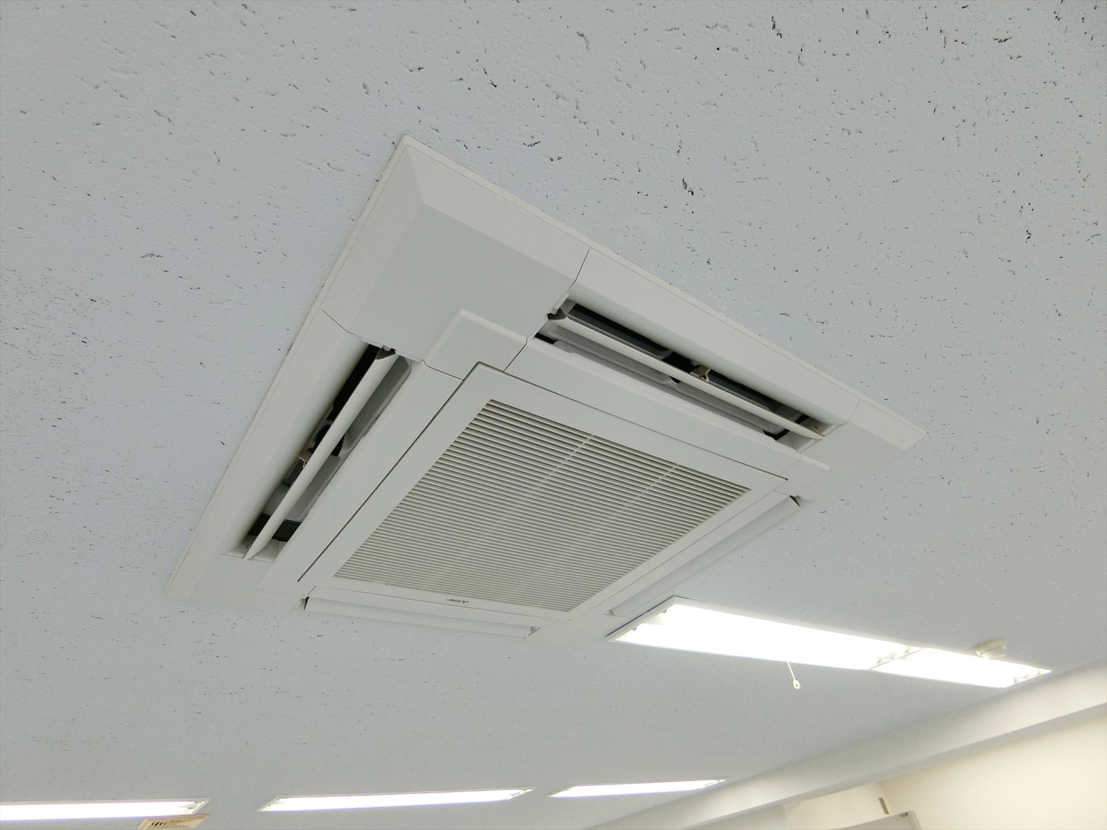 空調機器
