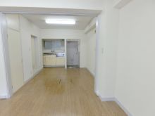 オフィス室内参考画像