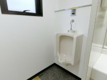 男性用トイレ
