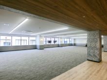 奥側からの室内の様子