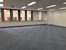 オフィス室内参考画像