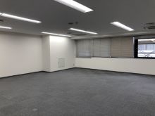 オフィス室内参考画像