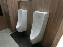 男性用トイレ