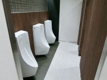 男性用トイレ