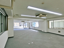 オフィス室内参考画像