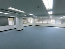 オフィス室内参考画像