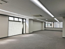 オフィス室内参考画像