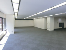 オフィス室内参考画像