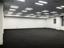 オフィス室内参考画像