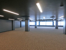 オフィス室内参考画像