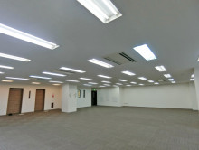 オフィス室内参考画像