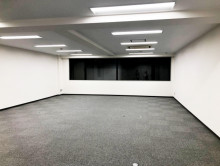 オフィス室内参考画像