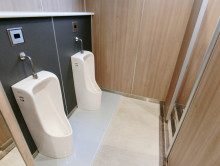 男性用トイレ
