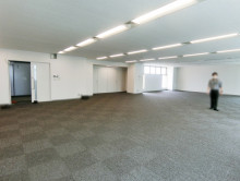 オフィス室内参考画像