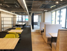 オフィス室内参考画像