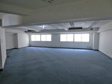 オフィス室内参考画像