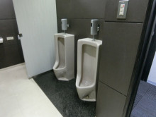 男性用トイレ