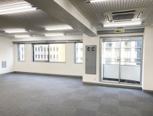 オフィス室内参考画像