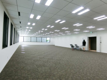 オフィス室内参考画像