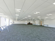 オフィス室内参考画像