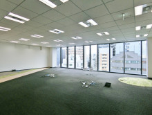 オフィス室内参考画像