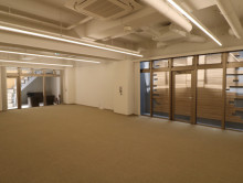 オフィス室内参考画像